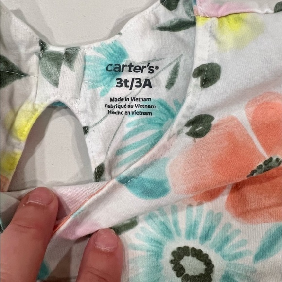 3/$25🎈Carter’s 3T /3A cotton floral baby girl dress/top - Picture 4 of 4